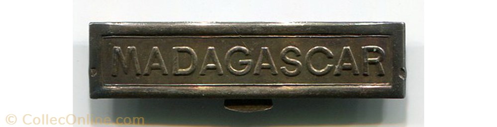 militarium medaille insigne barrette madagascar