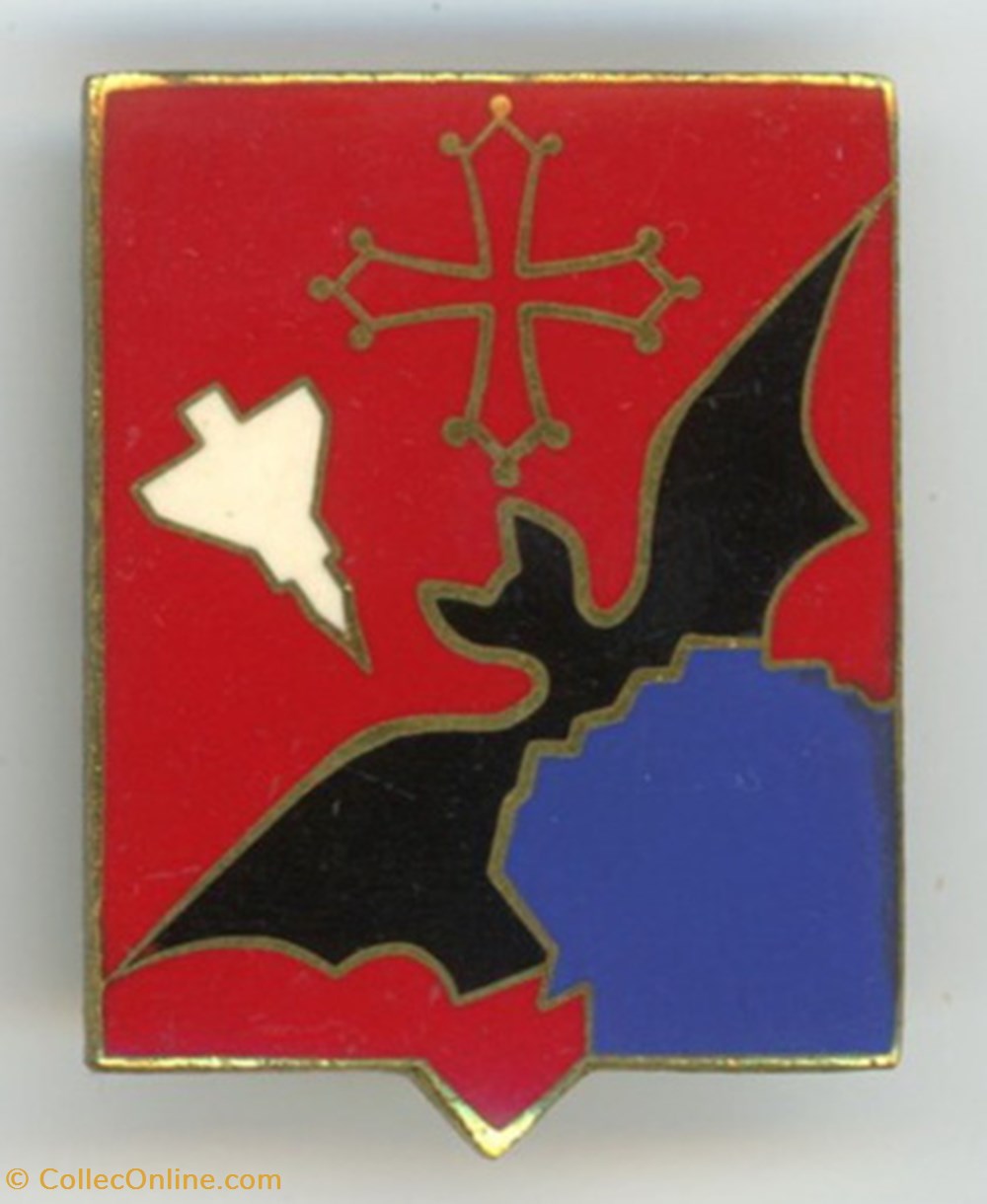 militaria medailles insignes insigne aviation base aerienne 944 narbonne