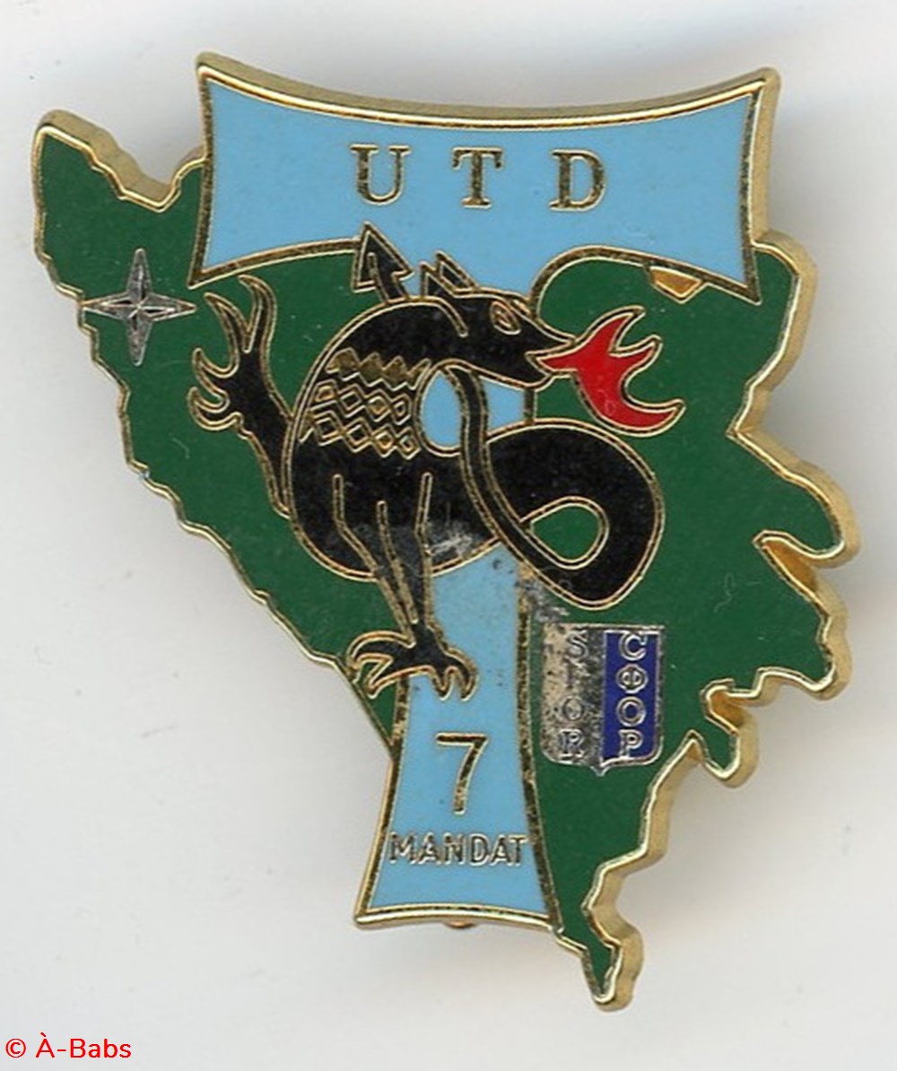 militaria medailles insignes insigne unite de transmission divisionnaire division salamandre bosnie 7eme mandat