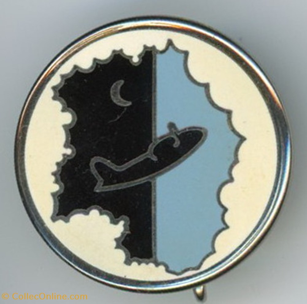 Insigne Aviation - Ecole de l’Aviation de Transport sur la base d' Avord militaria medailles insignes insigne aviation ecole de l aviation de transport sur la base avord