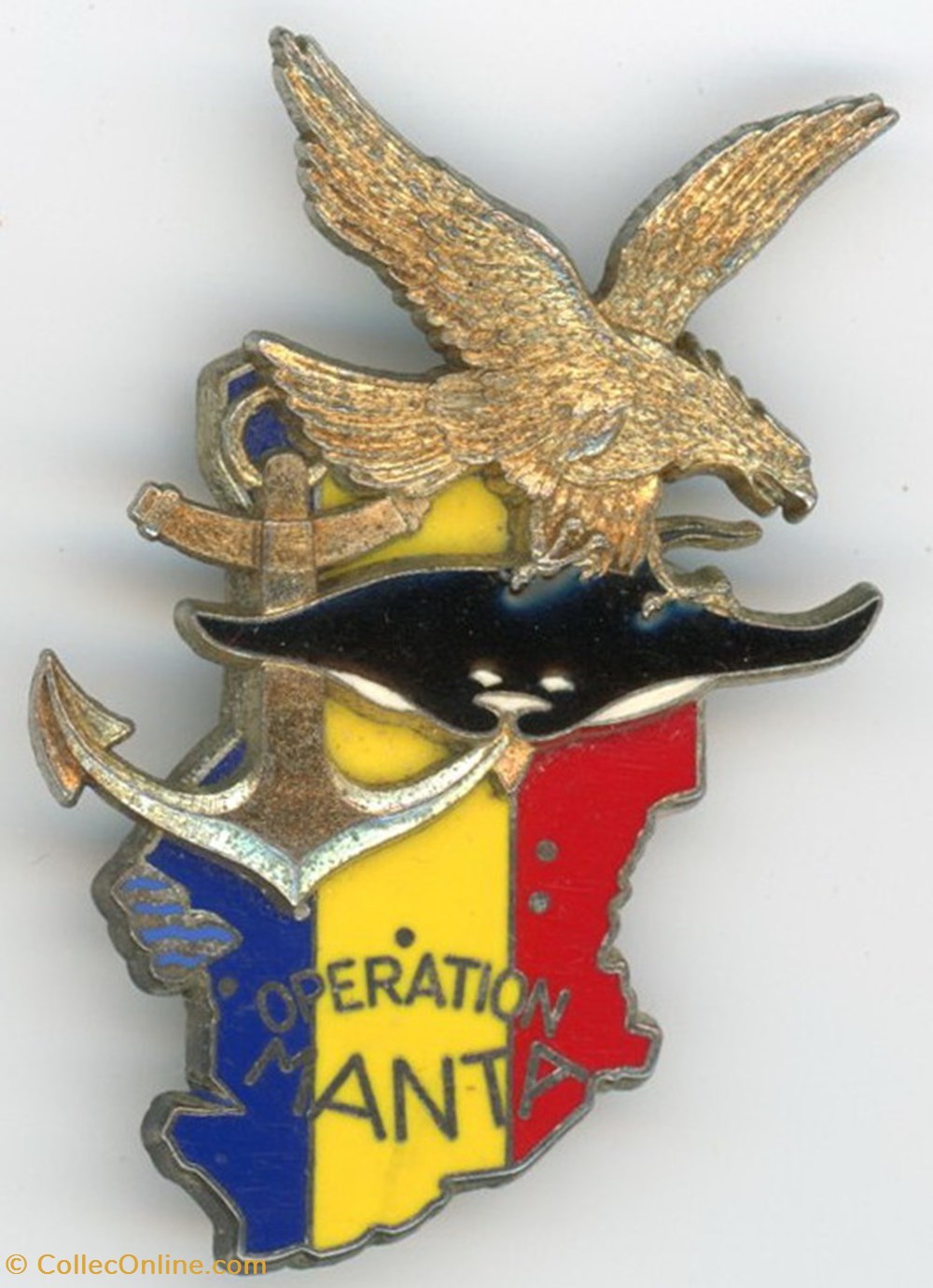 Insigne Opération Manta militaria medailles insignes insigne operation manta