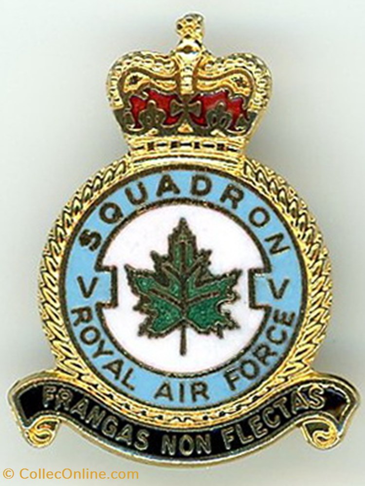 Insigne R.A.F - 5° Squadron (V°) militarium medaille insigne r a f 5 squadron v