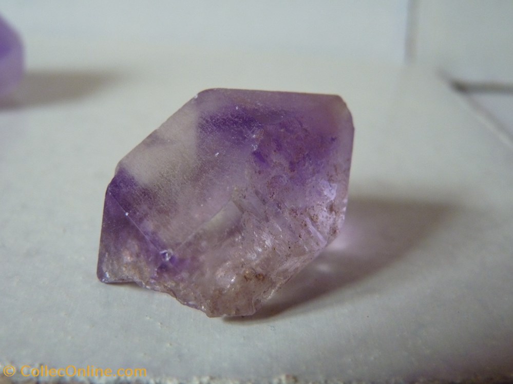 Améthyste, Maroc, Bou Oudi mineraux meteorites quartz amethyste maroc bou oudi