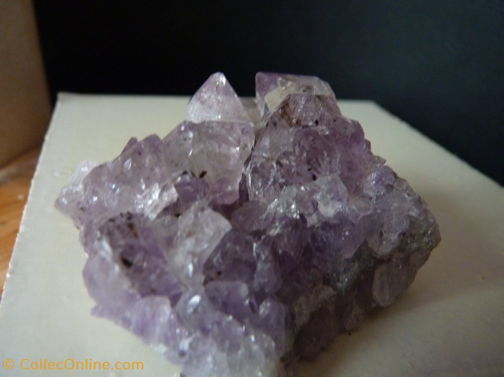 Améthyste, Brésil, Rio Grande do Sul mineraux meteorites quartz amethyste bresil rio grande do sul