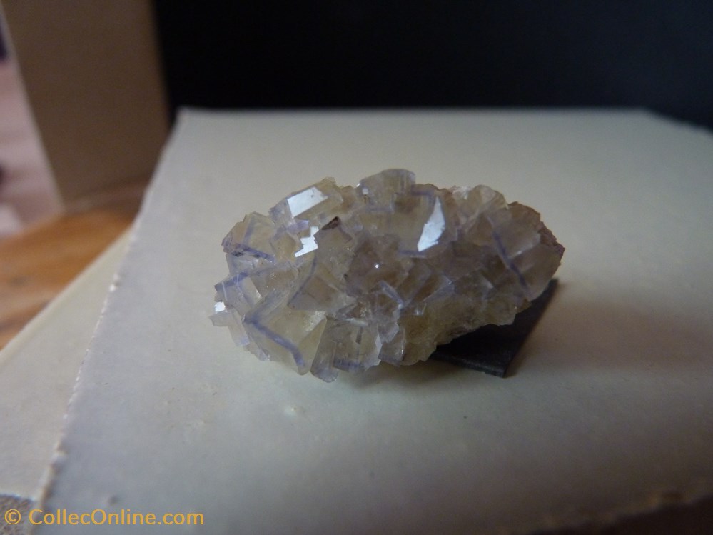 Fluorine, France, La Barre mineraux meteorites fluorine france la barre