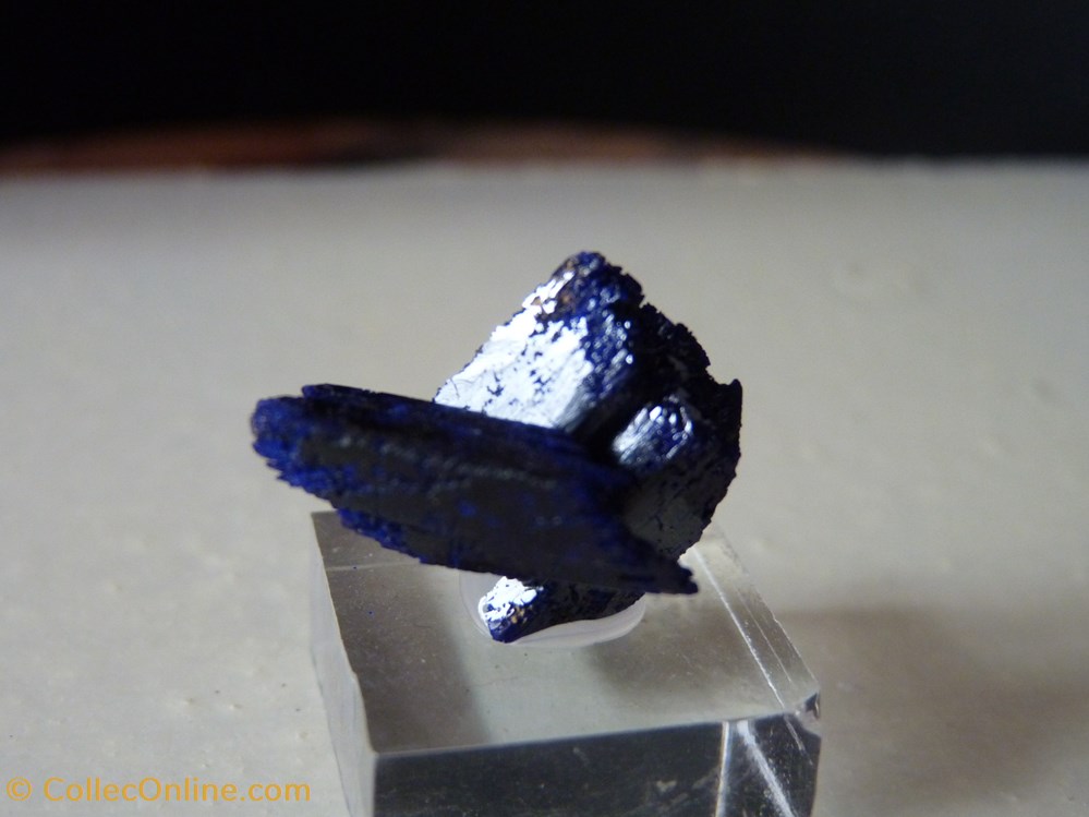 Azurite, Maroc, Touissit mineraux meteorites azurite maroc touissit