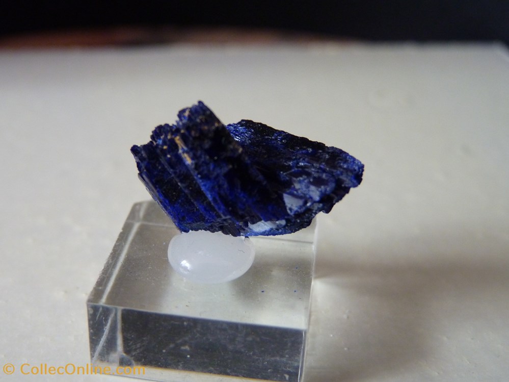 Azurite, Maroc, Touissit 2 mineraux meteorites azurite maroc touissit