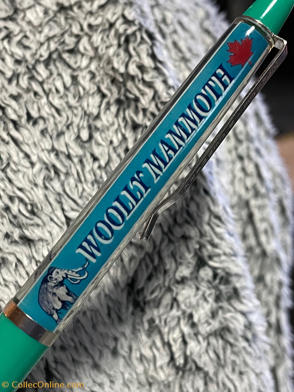 WOOLLY MAMMOTH divers objets souvenirs woolly mammoth