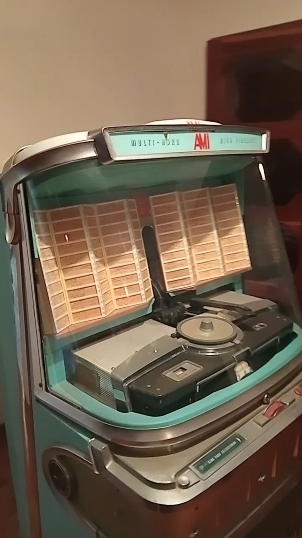 electro vintage jukebox rockola ami 1952 modelo jdi 200