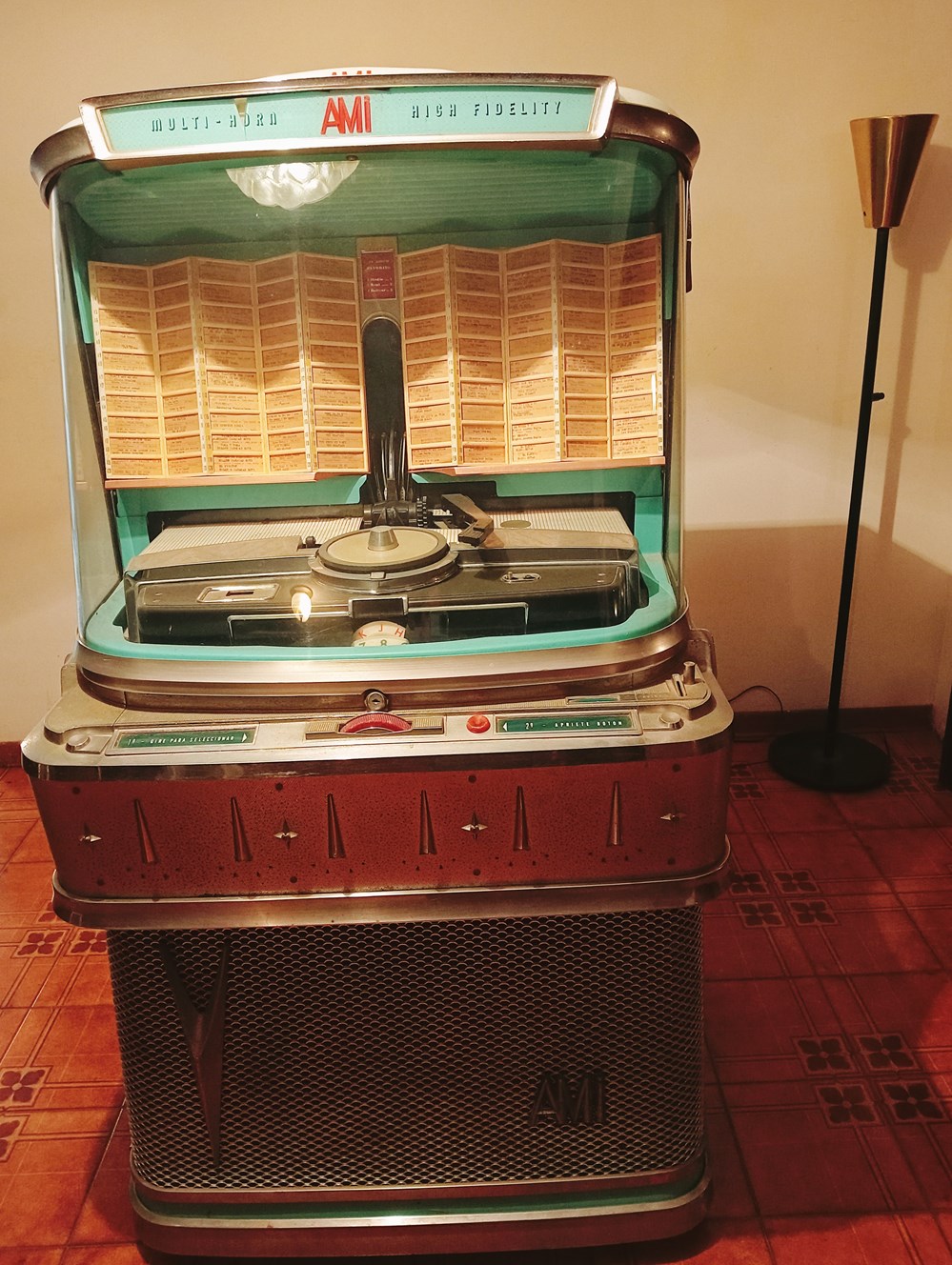 electro vintage jukebox rockola ami 1952 modelo jdi 200