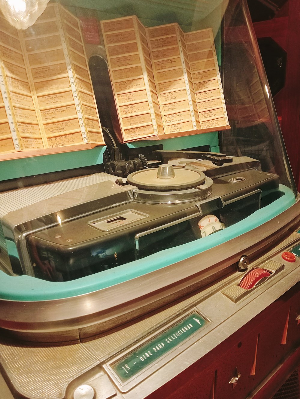 electro vintage jukebox rockola ami 1952 modelo jdi 200