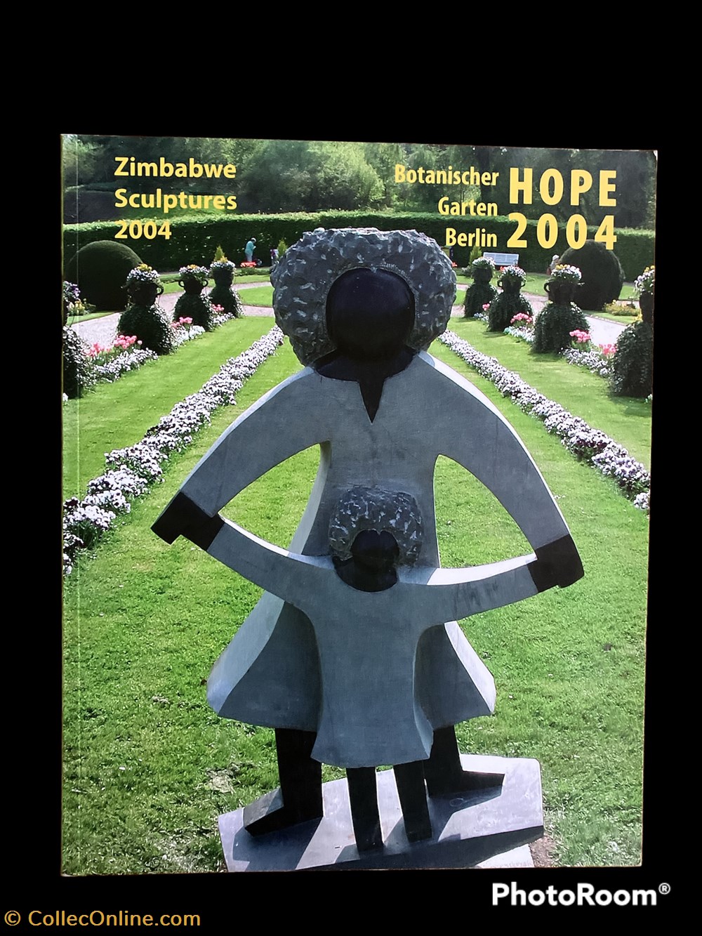books comics magazines zimbabwe sculptures 2004