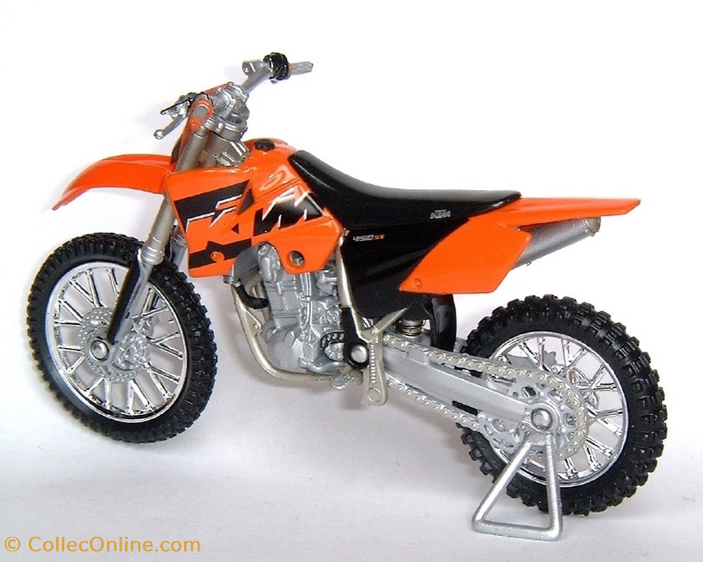 2005- SX 450 2 modele reduit moto ktm 2005 sx 450