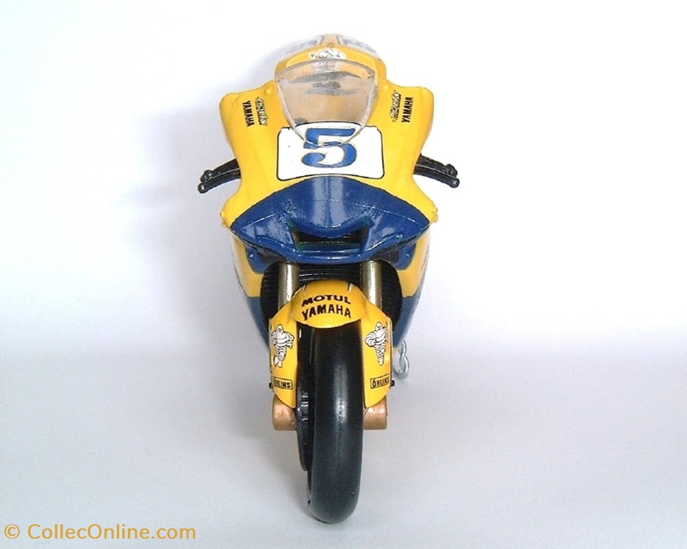 Yamaha YZR-M1 3 modeles reduits motos yamaha yzr m1