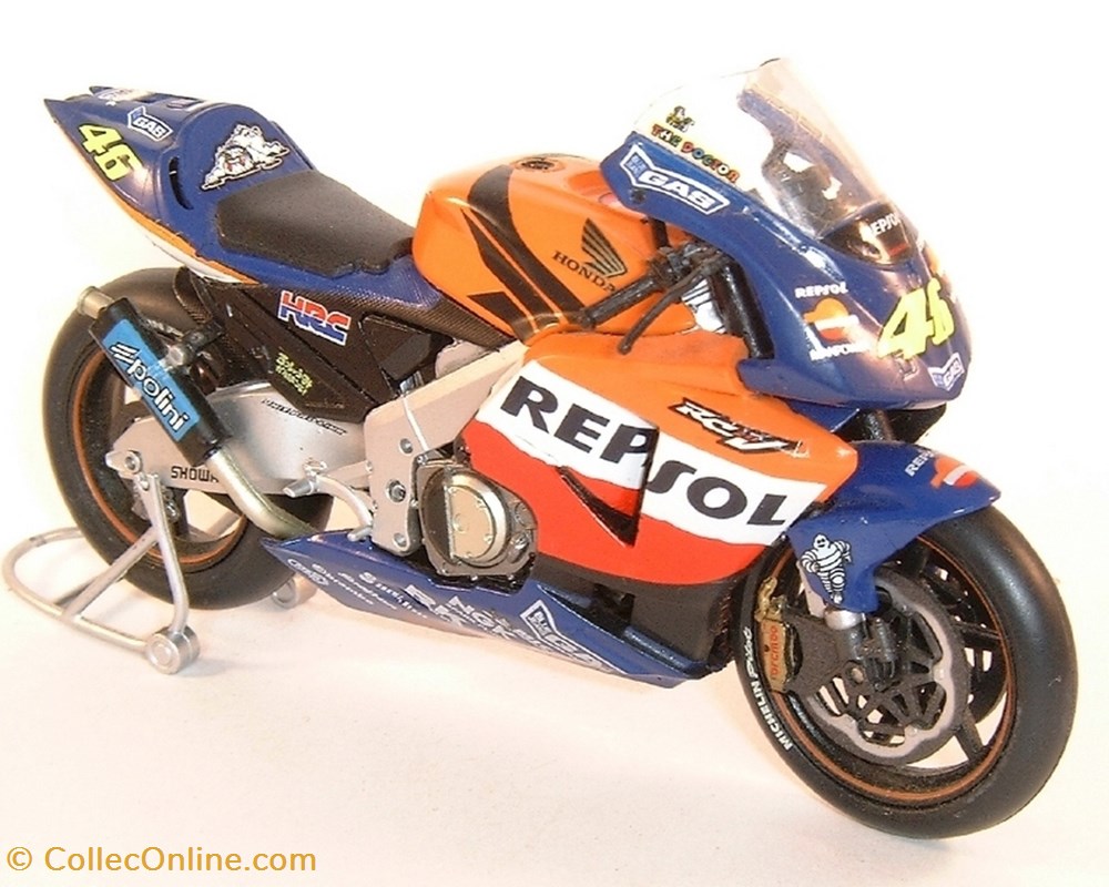 modeles reduits motos honda 2002 rc 211 v valentino rossi