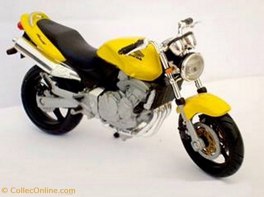 modeles reduits motos honda 2000 cb 600 f hornet
