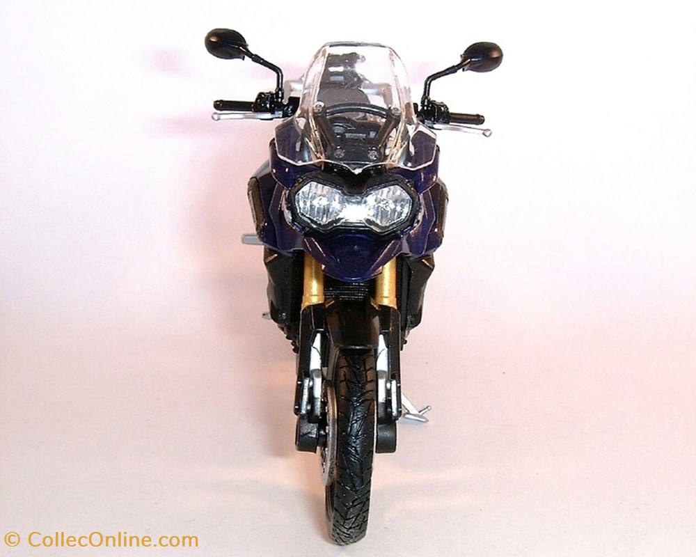 modele reduit moto triumph 2013 tiger 1200 explorer