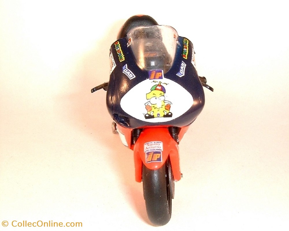 1997 - RSV 250 - Valentino Rossi (Jerez) 3 modeles reduits motos aprilia 1997 rsv 250 valentino rossi jerez