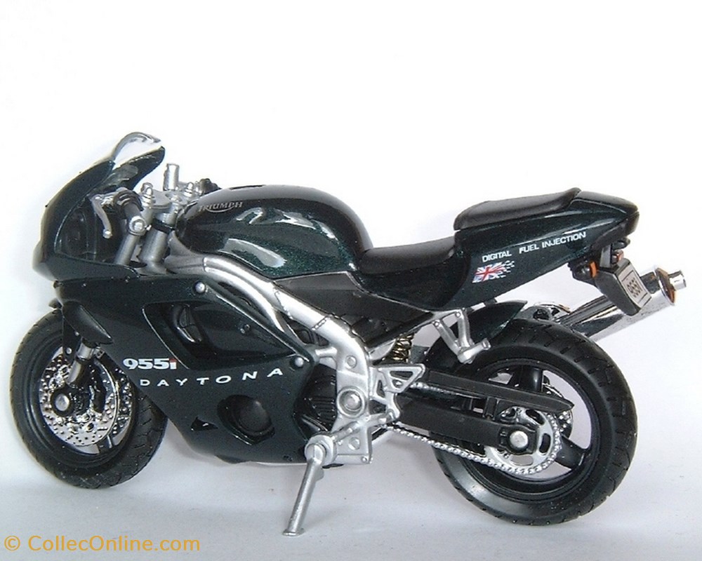 2002 - Daytona 955i 2 modele reduit moto triumph 2002 daytona 955i