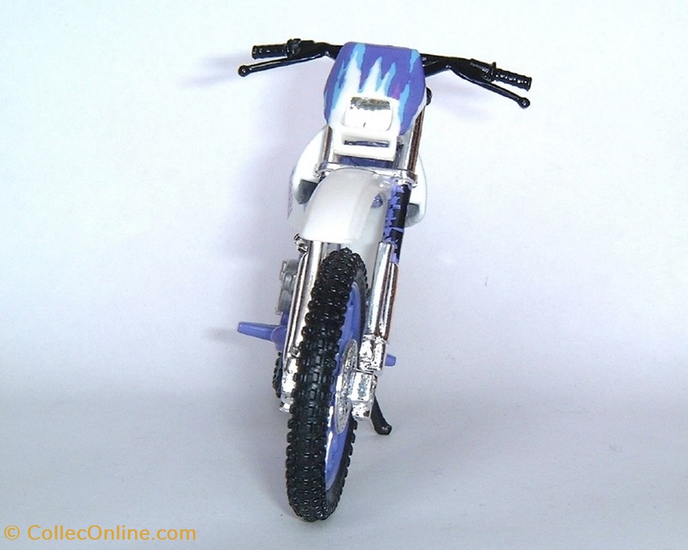 modele reduit moto yamaha 1996 tt r 250