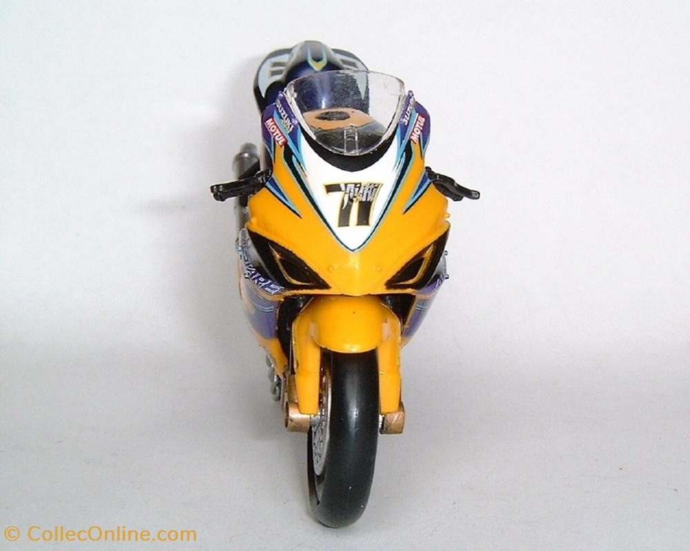 Suzuki 1000 GSX-R 3 modeles reduits motos suzuki 1000 gsx r
