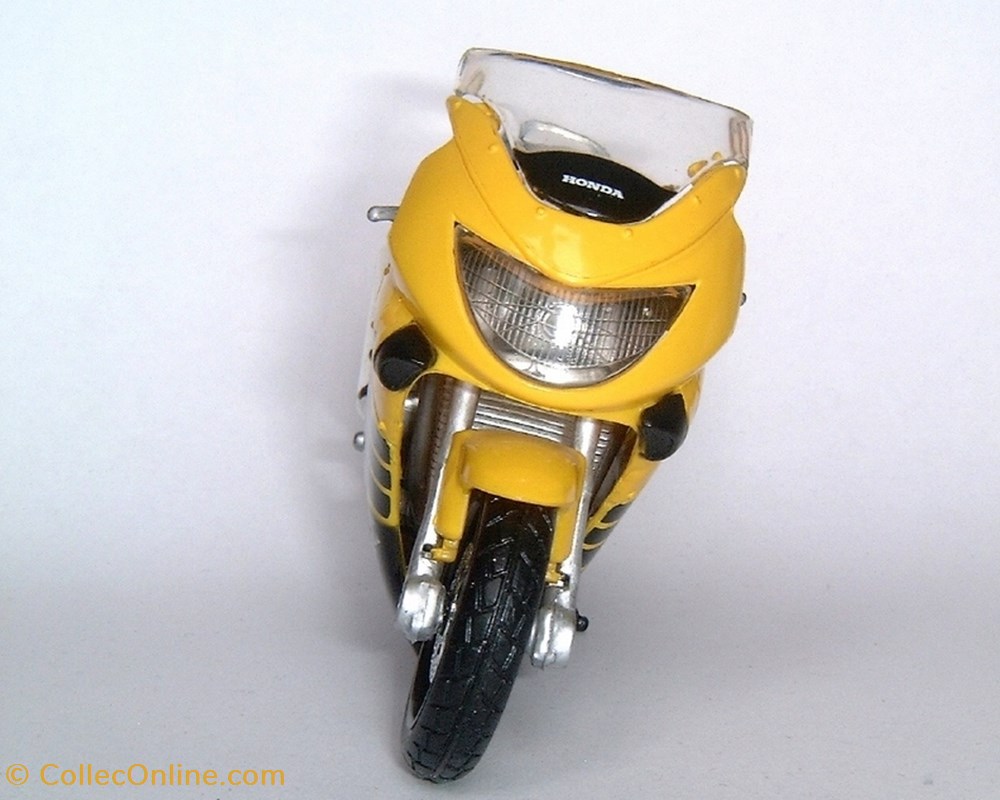 modeles reduits motos honda 1999 cbr 600 f4