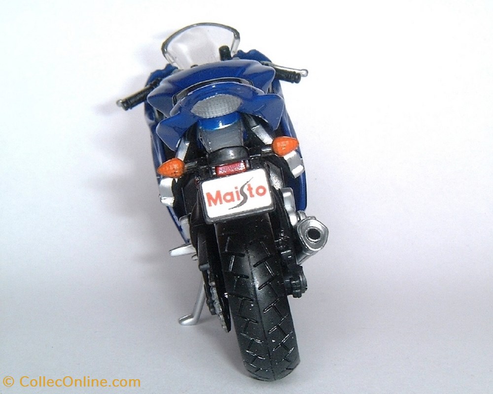 2008 - YZF 600 R6 4 modeles reduits motos yamaha 2008 yzf 600 r6