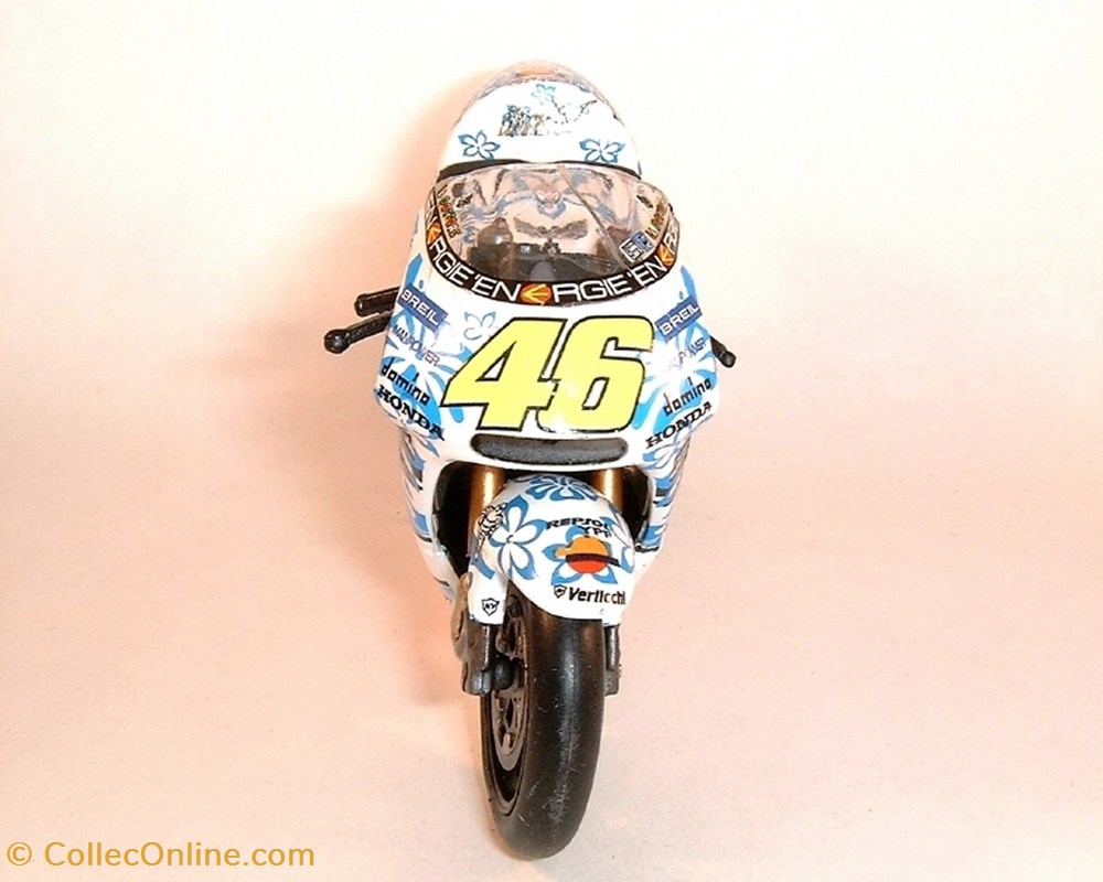 modeles reduits motos honda 2001 nsr 500 valentino rossi