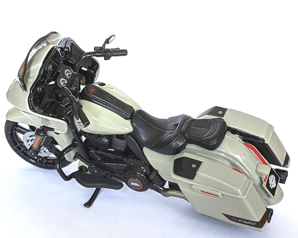 modeles reduits motos harley davidson 2018 fltrxse 1923 road glide cvo