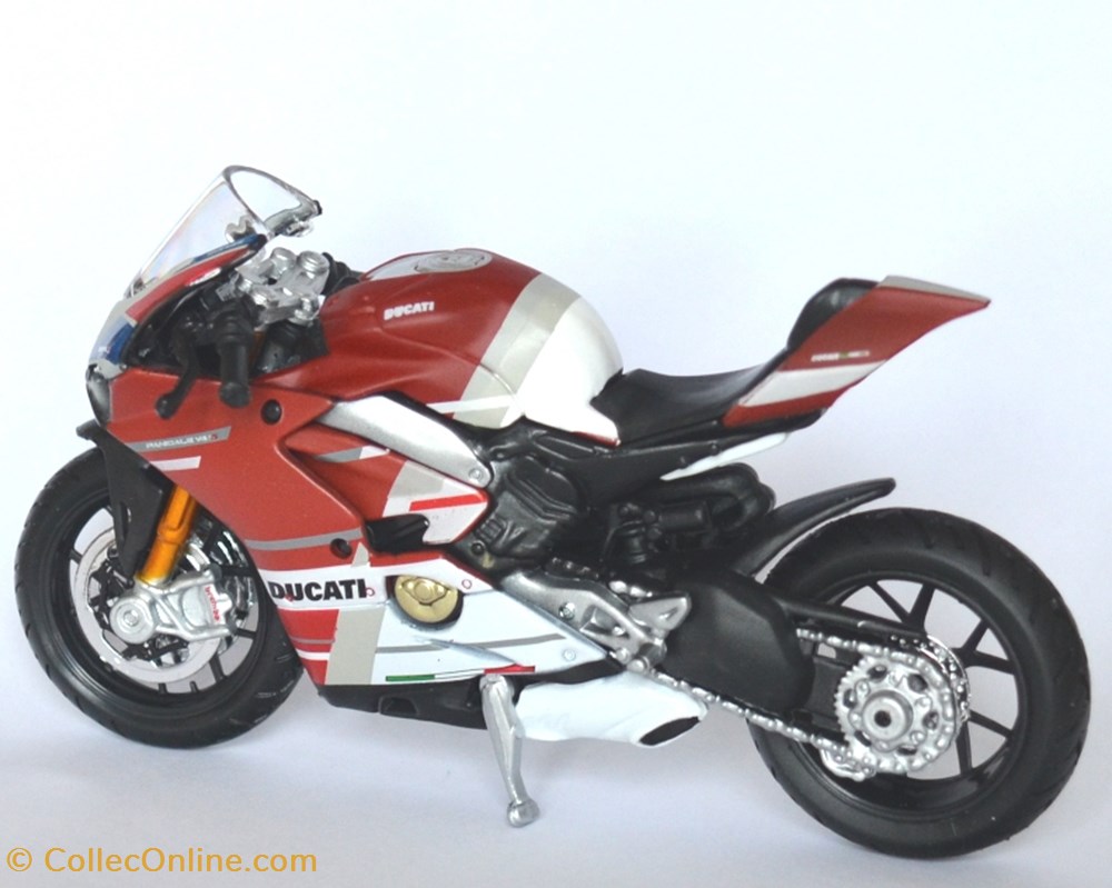 modeles reduits motos ducati 2019 panigale 1100 v4s corse