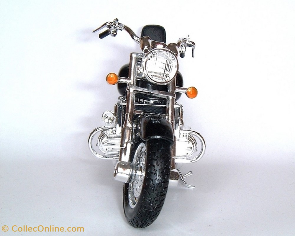 modeles reduits motos honda 1997 gl 1500 f6c valkyrie
