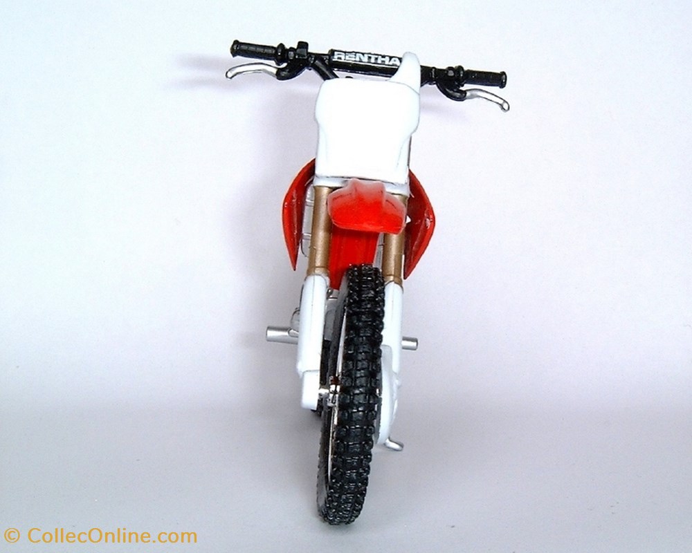 2004 - CRF 450 R 3 modele reduit moto hondum 2004 crf 450 r