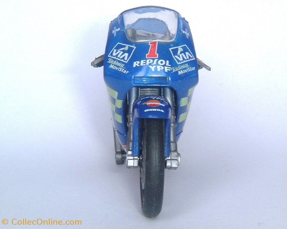 modeles reduits motos honda 2000 rs 125 emilio alzamora