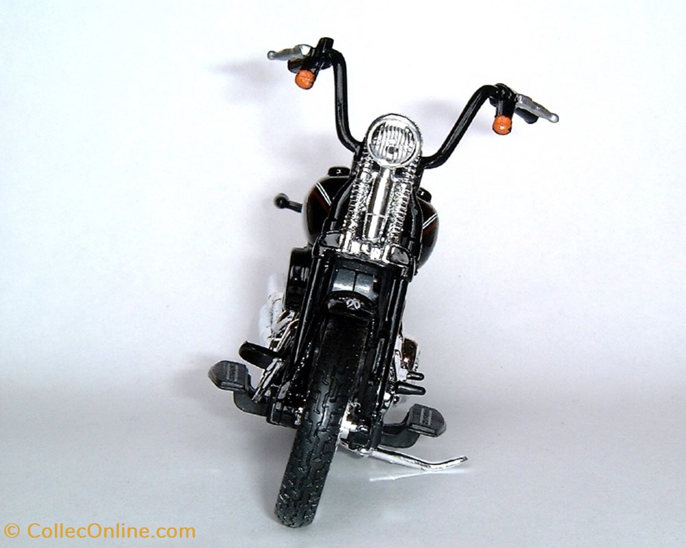 H-D FLSTSB 1584 Cross Bones - Models - Motorcycles - Harley-Davidson