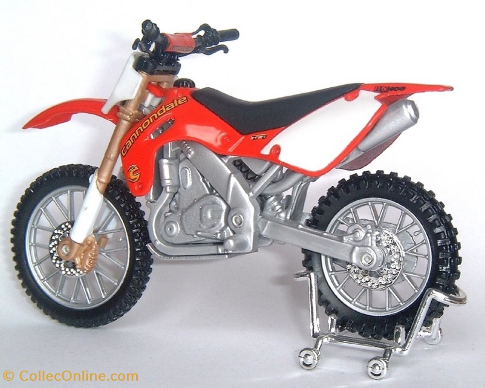 2003 - MX 400 2 modele reduit moto 2003 mx 400