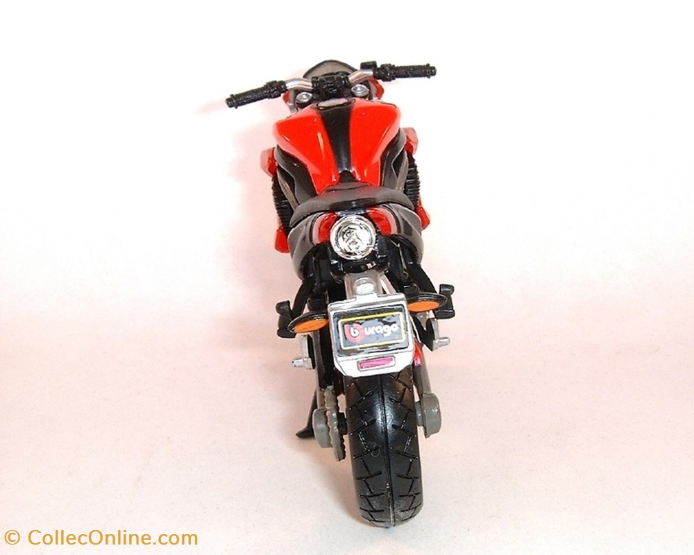 2012 - TNT 1130 : R160 4 modeles reduits motos benelli 2012 tnt 1130 r160