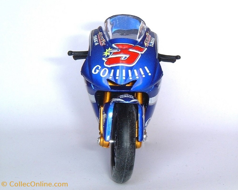 modeles reduits motos yamaha 2005 yzr m1 colin edwards