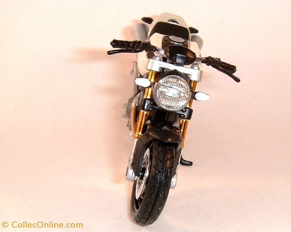Ducati 696 Monster 3 modeles reduits motos ducati 696 monster