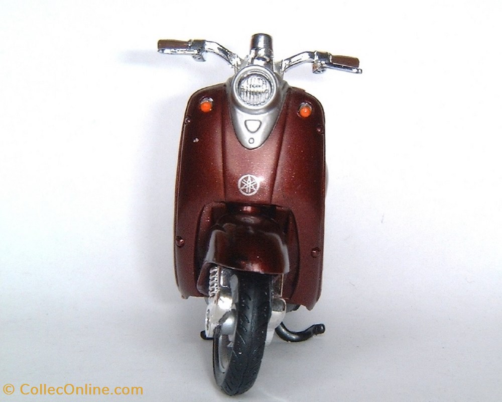 2001 - VJ 50 R Vino 3 modele reduit moto yamaha 2001 vj 50 r vino