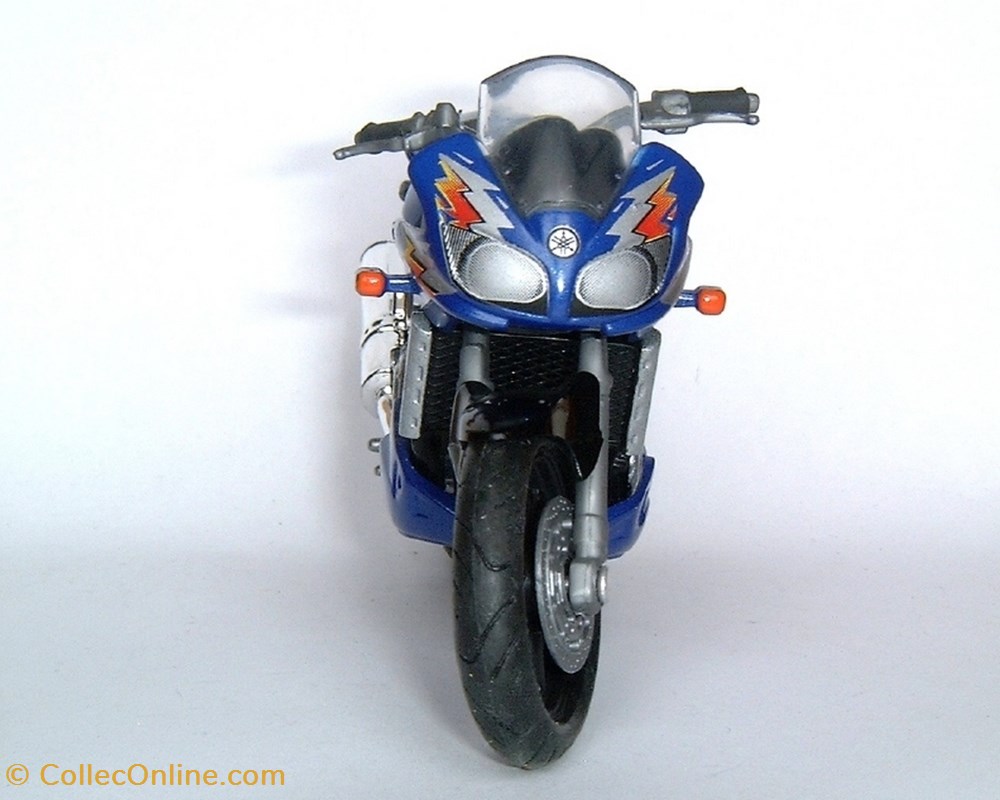 modele reduit moto yamaha 2001 fzs 1000 fazer tuning