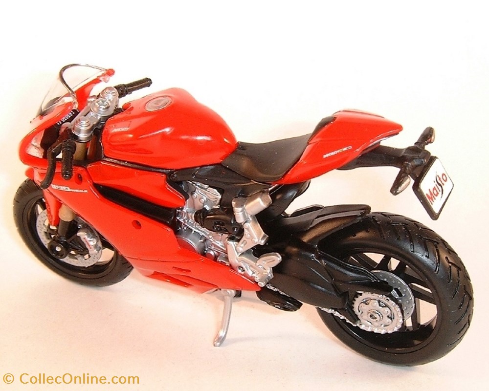 2012 - Panigale 1199 2 modeles reduits motos ducati 2012 panigale 1199
