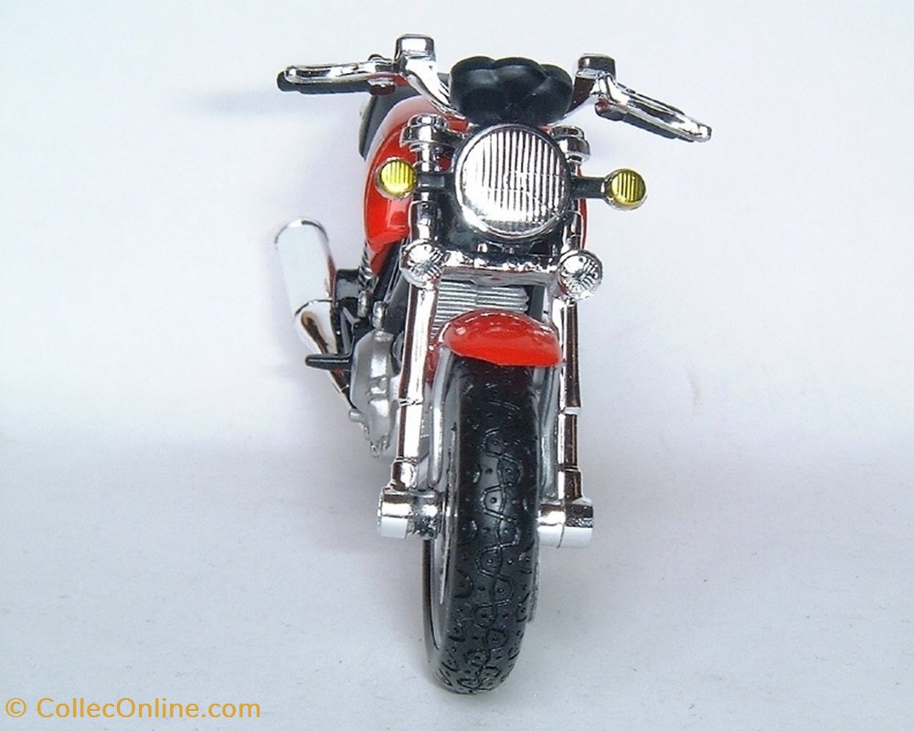 modeles reduits motos ducati 2006 sportclassic 1000 gt