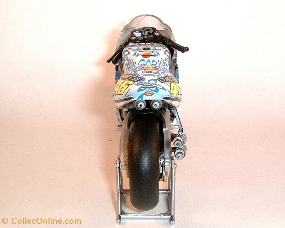 modeles reduits motos honda 2001 nsr 500 valentino rossi