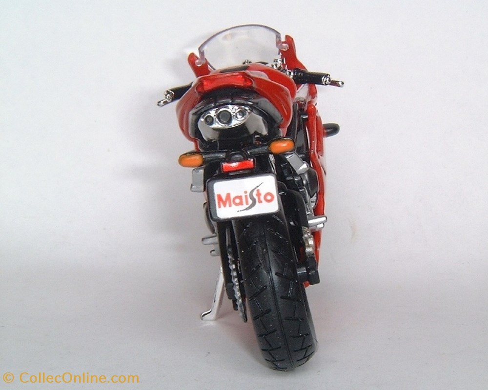 2007 - Daytona 675 4 modele reduit moto triumph 2007 daytona 675