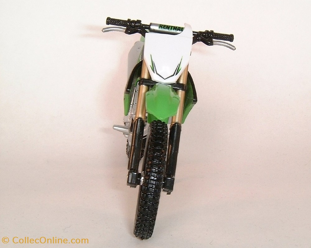 2010 - KX 450 F 3 modeles reduits motos kawasaki 2010 kx 450 f