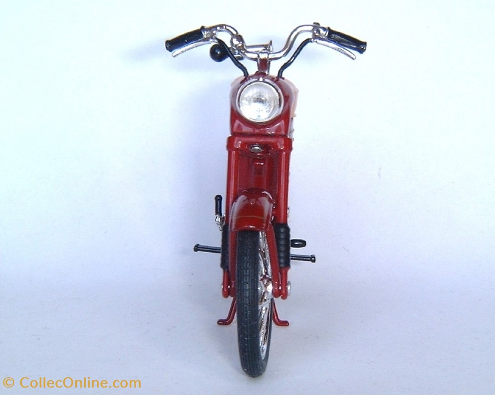 Jawa 50 Pionyr 3 modeles reduits motos jawa 50 pionyr