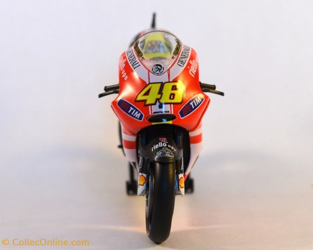 2011 - GP.11.1 - Valentino Rossi 3 modeles reduits motos ducati 2011 gp 11 1 valentino rossi