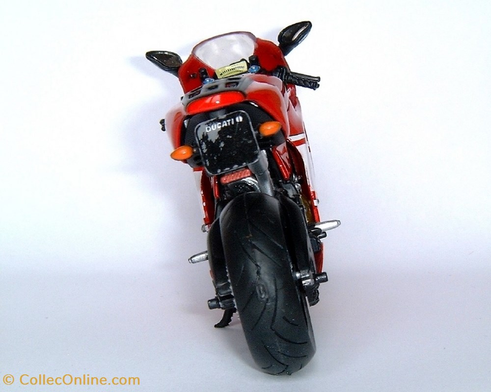 modeles reduits motos ducati 2007 desmosedici 1000 rr