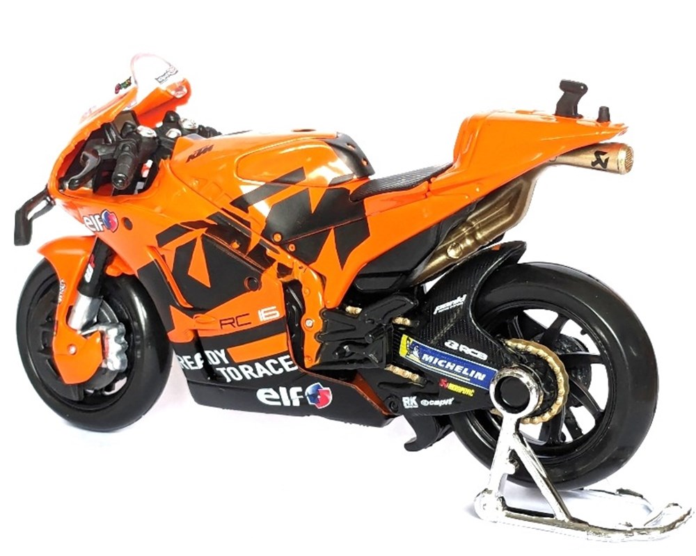 KTM RC16 modeles reduits motos ktm rc16