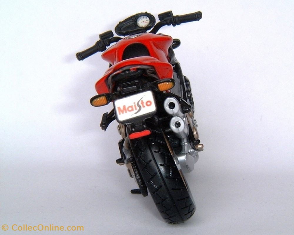 2002 - Brutale 750 Oro 4 modeles reduits motos mv agusta 2002 brutale 750 oro